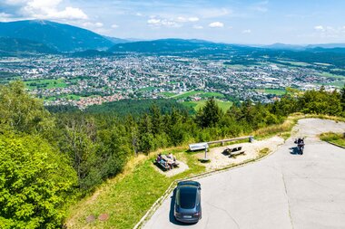 Villacher Alpine Road, view of the town of Villach | © villacher-alpenstrasse.at/Michael Stabentheiner